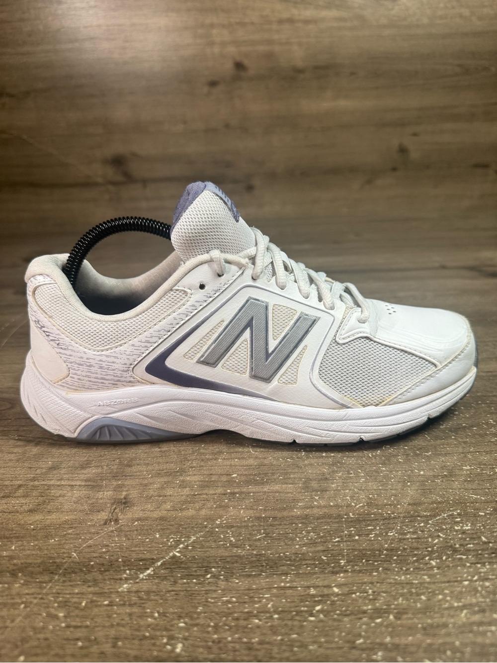 New Balance 847v3 Womens 10 White Silver Walking Shoes WW847WT3 ABZORB
